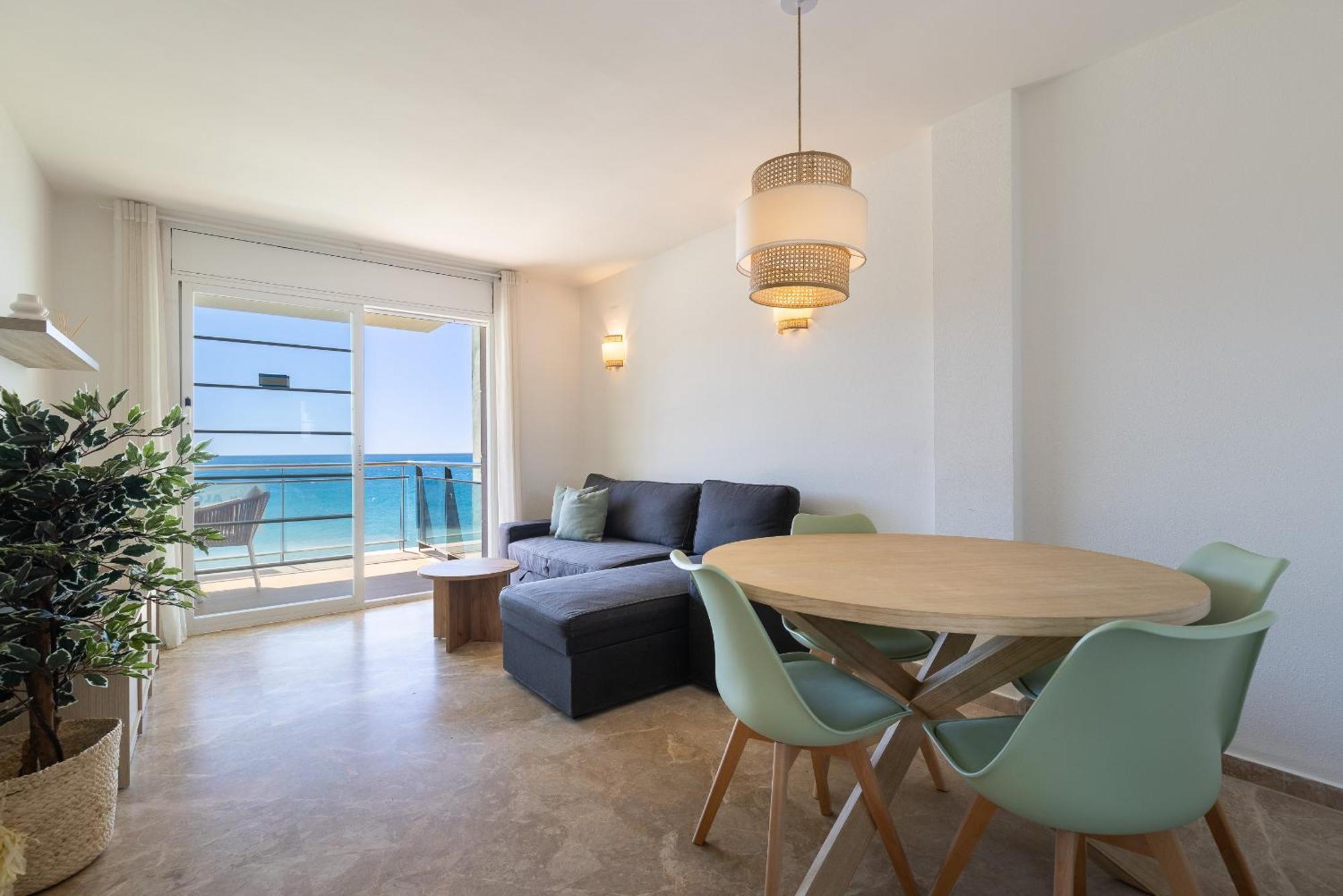 Uhc Arinsal Family Complex Apartment Salou Exterior photo